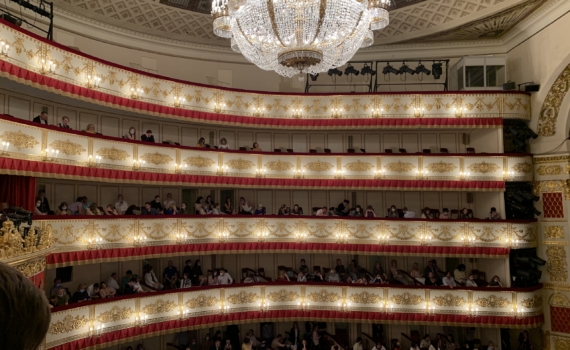 Эксперт: Константин Богомолов не создает театральные тренды Эксперт: Константин Богомолов не создает театральные тренды