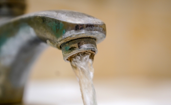 Аэрация воды должна сделать водопроводную воду вновь пригодной для питья в Тюменской области, которая страдает от половодья Аэрация воды должна сделать водопроводную воду вновь пригодной для питья в Тюменской области, которая страдает от половодья